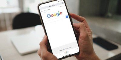 Gemini sve bolji u identifikovanju lažnih sadržaja