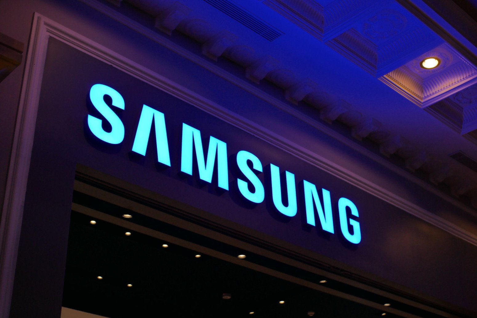 Samsung razmatra usporavanje proizvodnje čipova