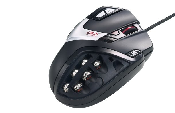 Gejmerski miš sa tegovima za bolje kretanje