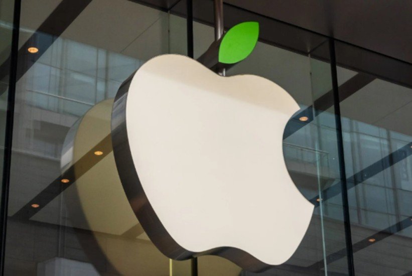 Apple razvija sopstvenu AI pretragu