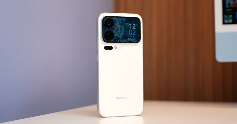 Xiaomi 18 Pro donosi revoluciju: Stiže poseban AI taster koji upravlja i vašim automobilom